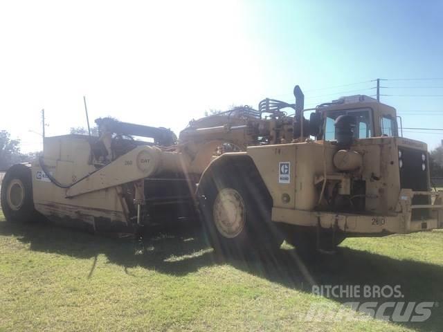 CAT 633D Skrabere