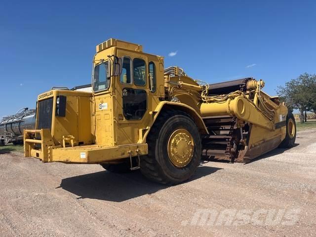 CAT 633D Skrabere