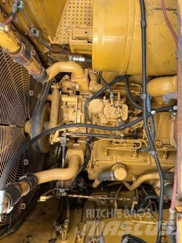 CAT 633E Skrabere