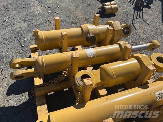 CAT 657E Transport – Andet