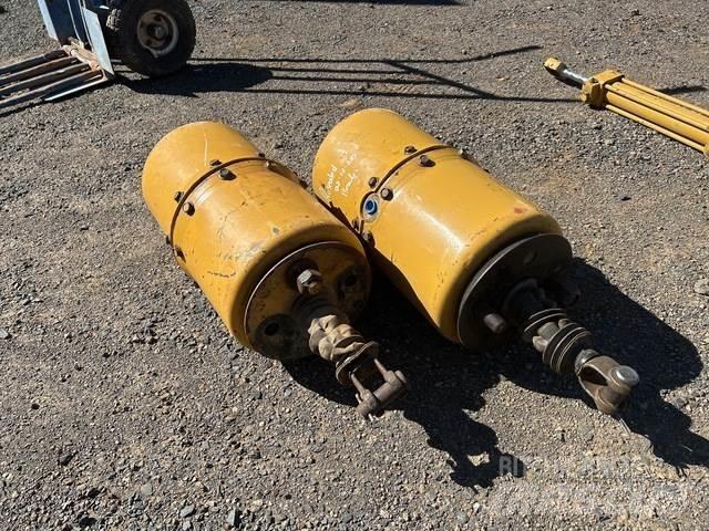 CAT 657E Transport – Andet