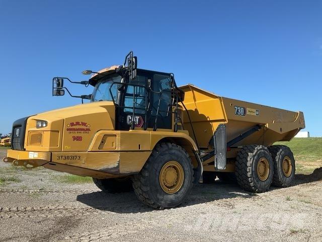 CAT 730 Terrængående lastbiler