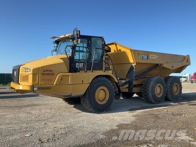 CAT 730 Terrængående lastbiler