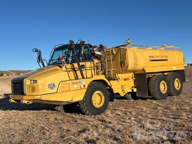 CAT 730C Tankvogne - vand