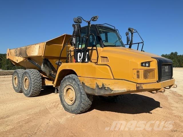 CAT 730C2 Terrængående lastbiler