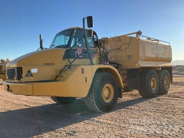 CAT 735 Tankvogne - vand