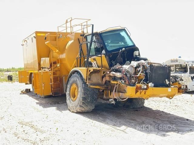 CAT 740B Tankbiler