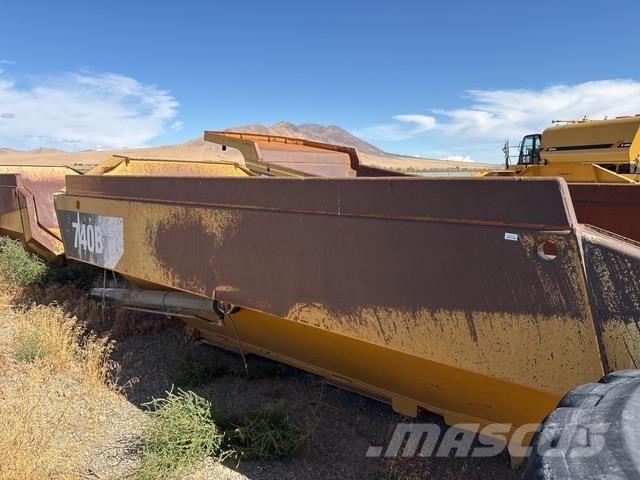 CAT 740B Transport – Andet