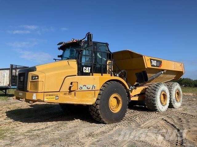 CAT 740GC Terrængående lastbiler