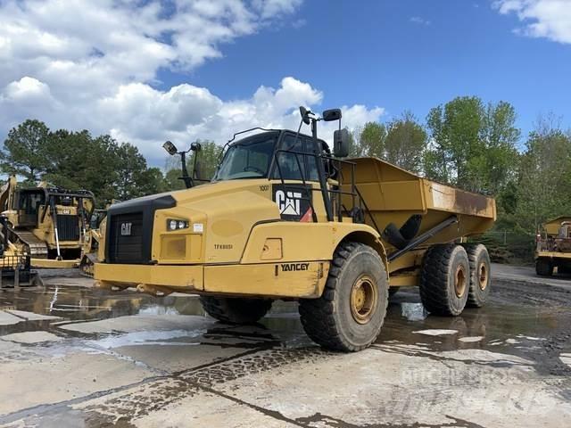 CAT 745C Terrængående lastbiler