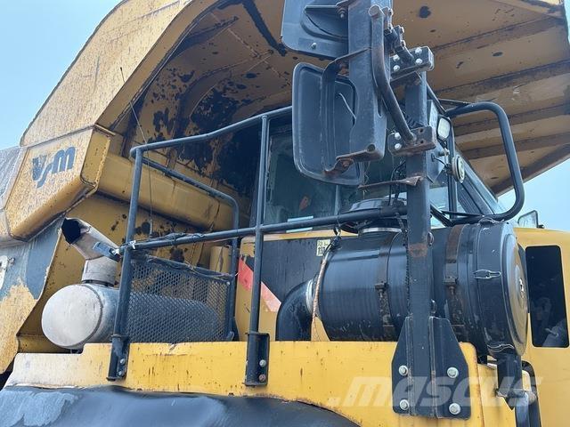 CAT 770 Terrængående lastbiler