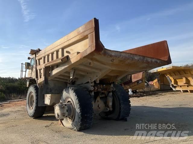 CAT 773B Terrængående lastbiler