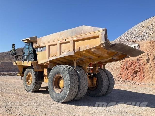 CAT 773F Terrængående lastbiler
