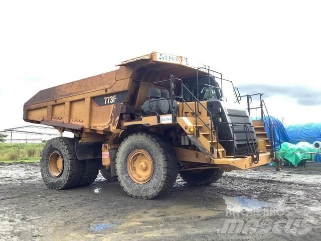 CAT 773F Terrængående lastbiler