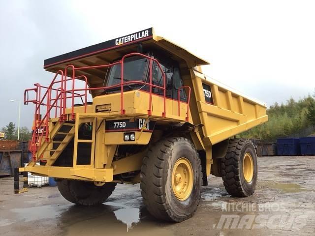 CAT 775D Terrængående lastbiler