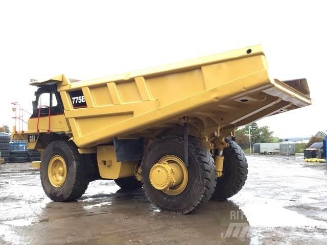 CAT 775E Terrængående lastbiler