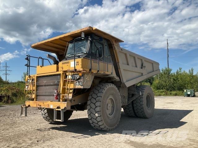 CAT 775E Terrængående lastbiler