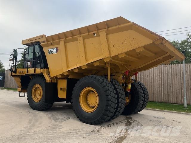 CAT 775G Terrængående lastbiler