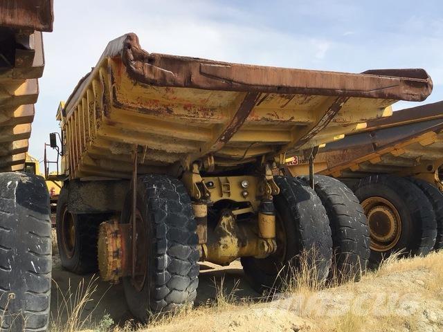 CAT 777 Terrængående lastbiler