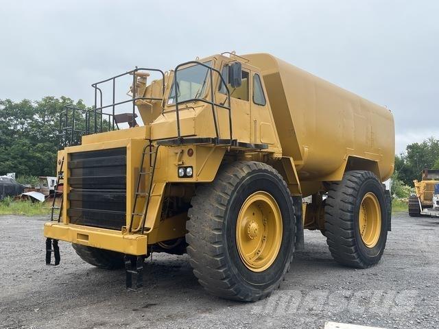 CAT 777B Tankvogne - vand