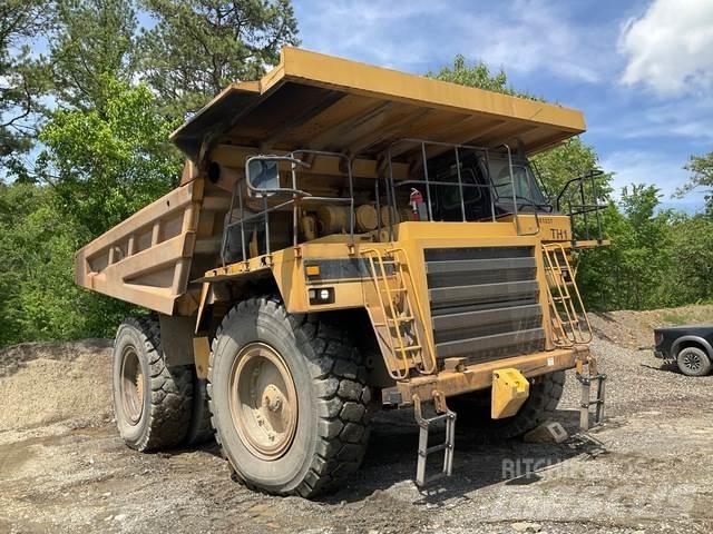 CAT 777D Terrængående lastbiler