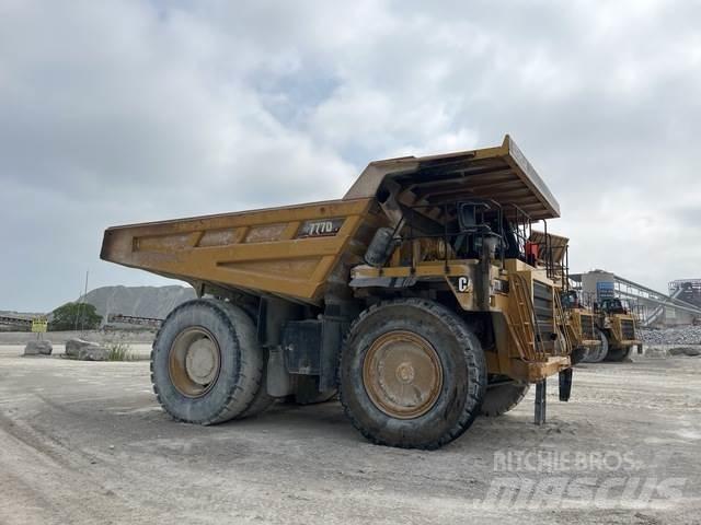 CAT 777D Terrængående lastbiler