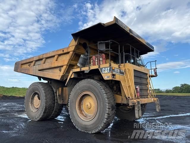 CAT 777D Terrængående lastbiler
