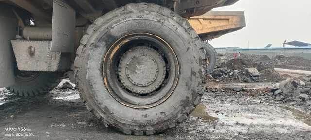 CAT 777E Terrængående lastbiler