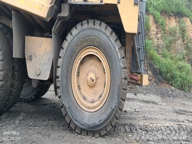 CAT 777E Terrængående lastbiler