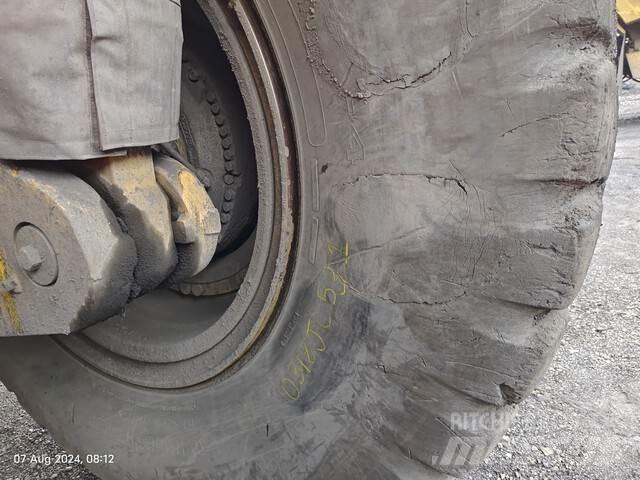 CAT 777E Terrængående lastbiler