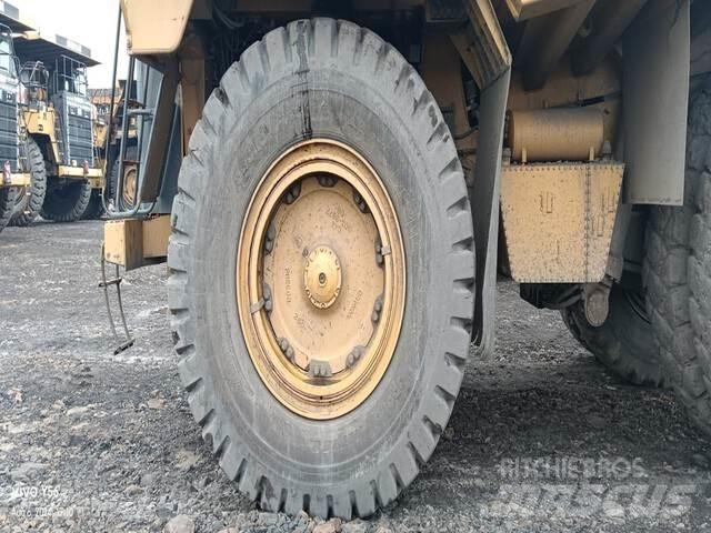CAT 777E Terrængående lastbiler