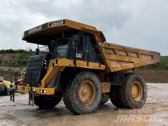 CAT 777F Terrængående lastbiler