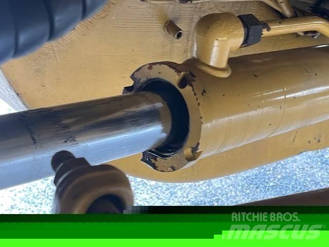 CAT 777G Terrængående lastbiler