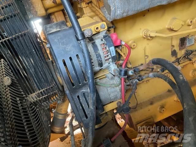 CAT 777G Terrængående lastbiler