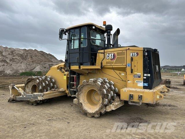 CAT 815 Jordvibrationstromler