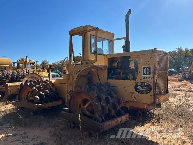 CAT 815 Jordvibrationstromler