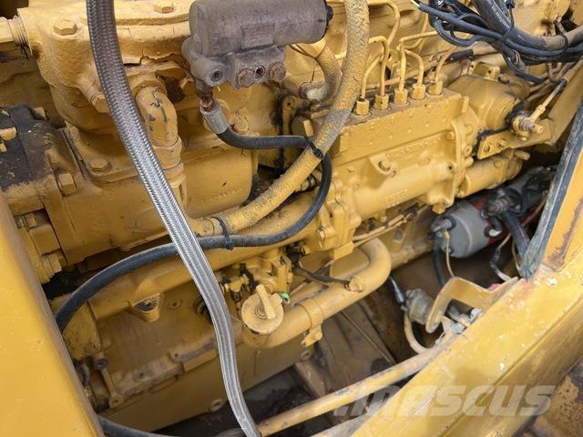 CAT 825C Jordvibrationstromler
