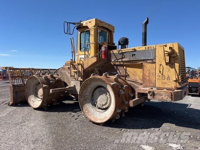 CAT 826 C Jordvibrationstromler