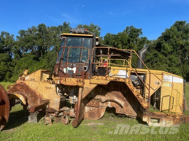 CAT 826G Jordvibrationstromler