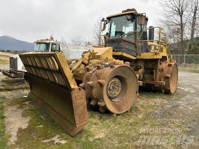 CAT 826H Jordvibrationstromler