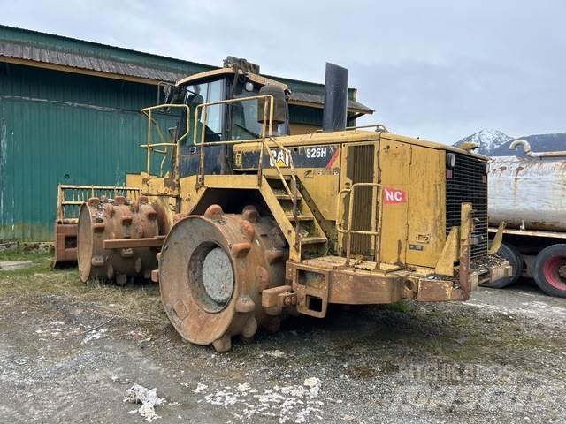 CAT 826H Jordvibrationstromler