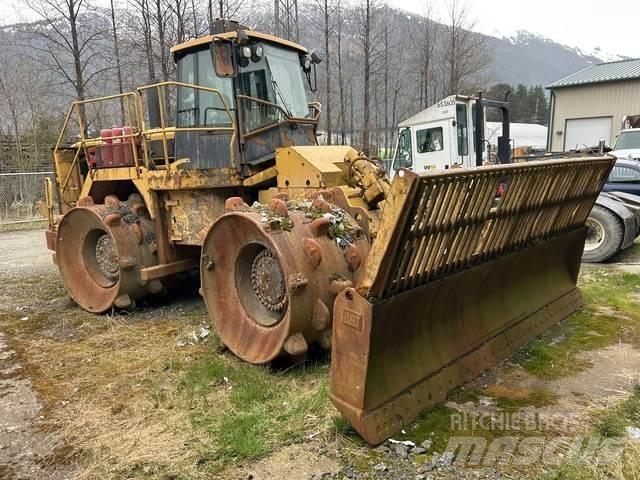 CAT 826H Jordvibrationstromler
