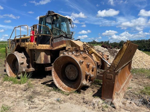 CAT 826H Jordvibrationstromler