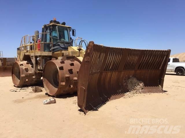 CAT 836G Jordvibrationstromler