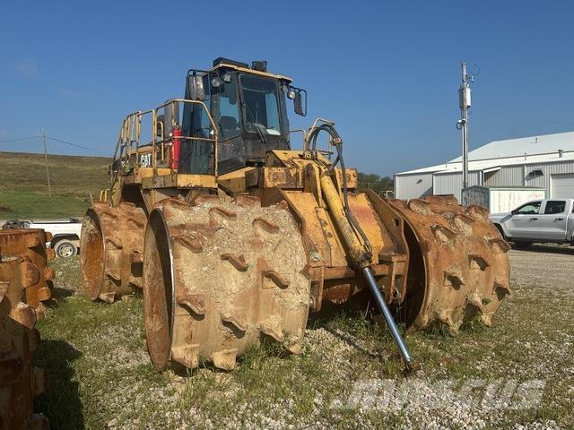 CAT 836G Jordvibrationstromler