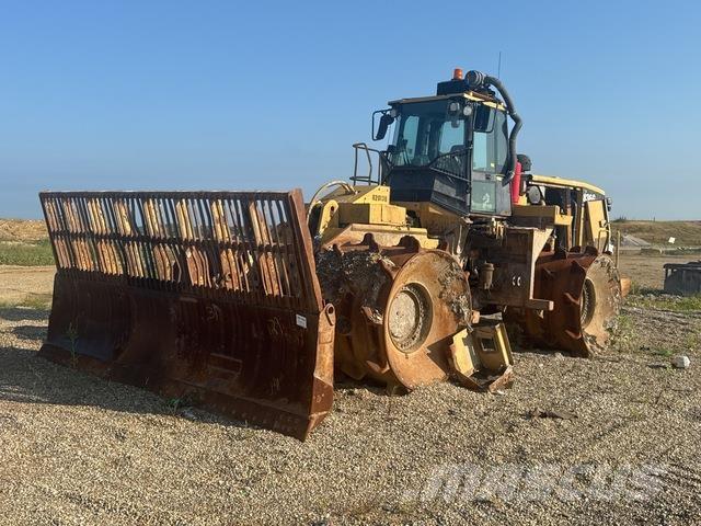 CAT 836G Jordvibrationstromler
