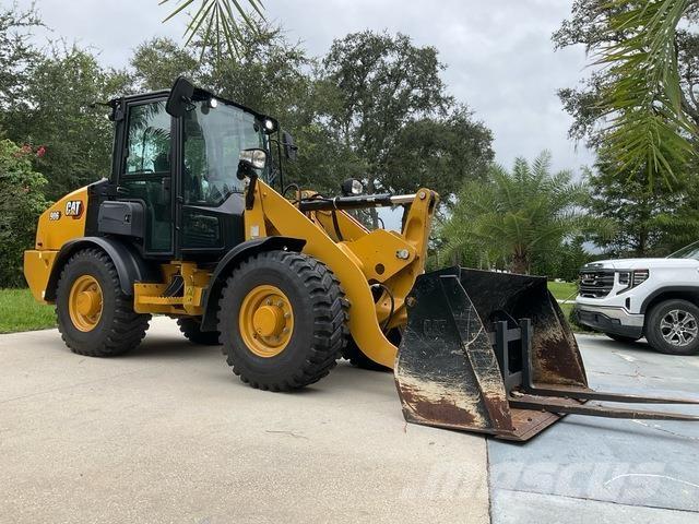 CAT 906 Læssemaskiner på hjul