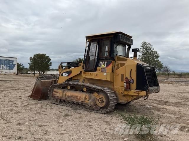 CAT 973D Larvebåndslæssere