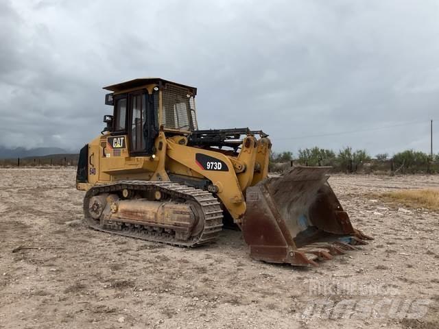 CAT 973D Larvebåndslæssere