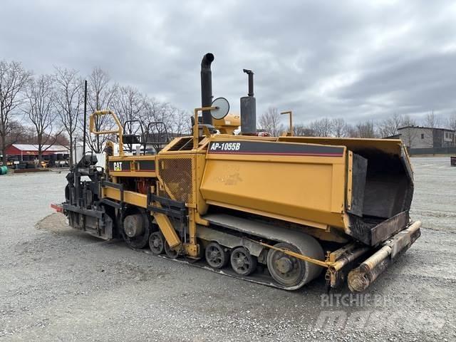 CAT AP-1055B Asfaltudlæggere